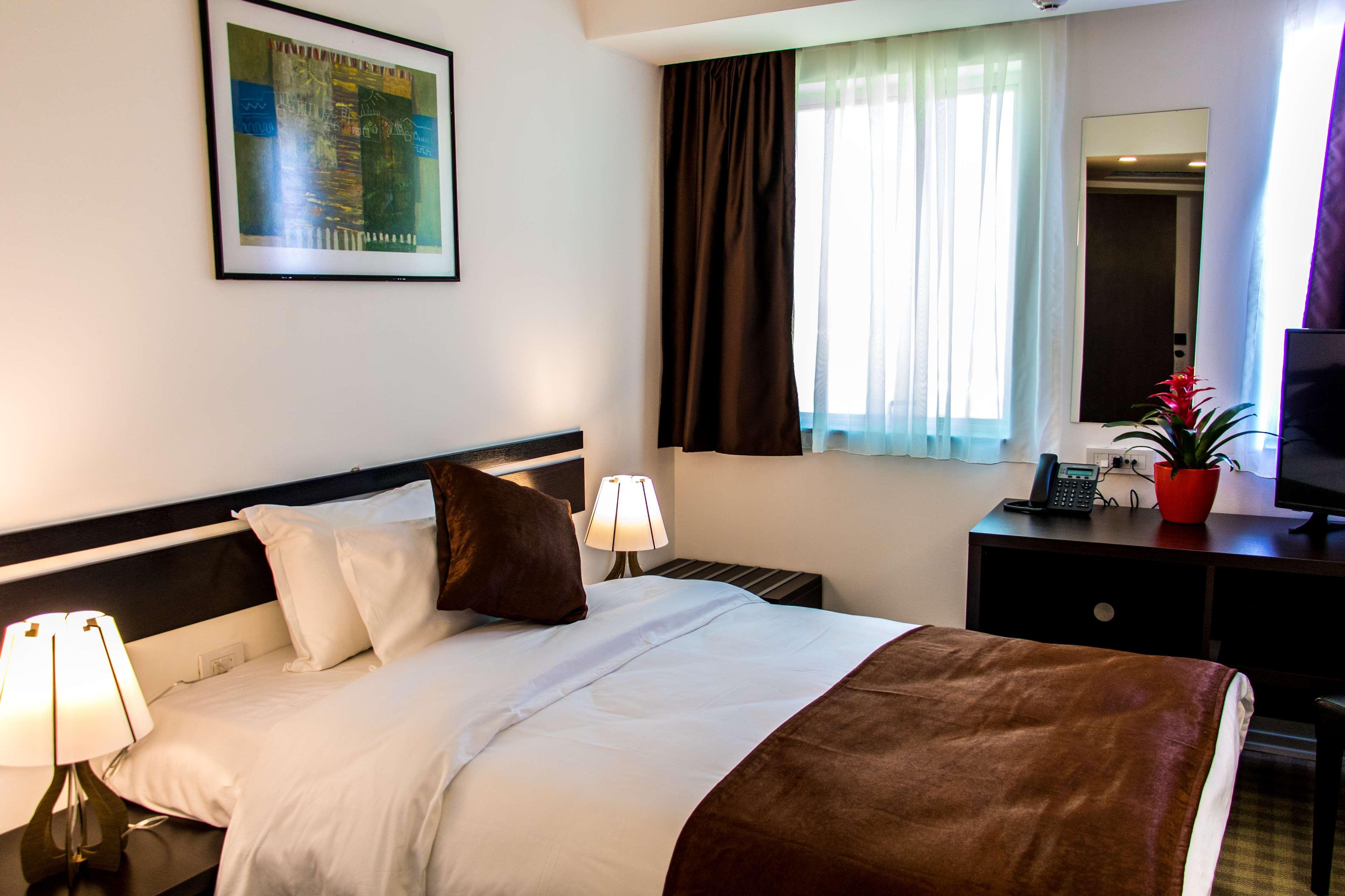 Best Western Hotel Galla Sllatine e Madhe Екстер'єр фото